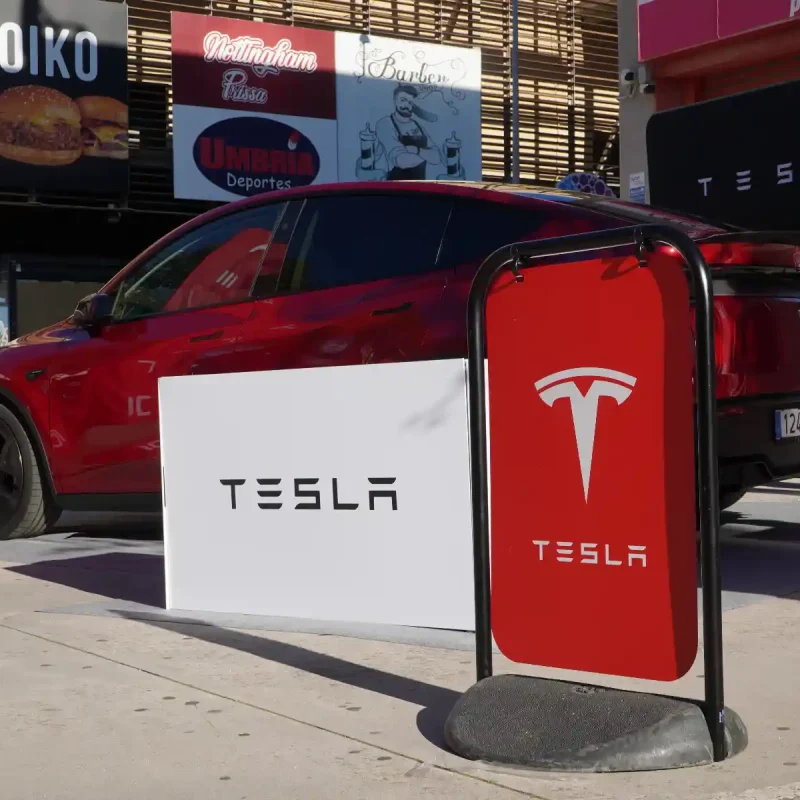 tesla-007